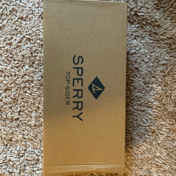 Sperry’s memory foam bot shoes - Picture 2 of 5